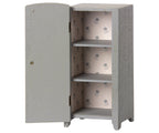 Maileg miniatuur kast grijsmint / miniature closet grey mint