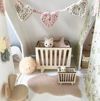 Modern ledikantje/ bed