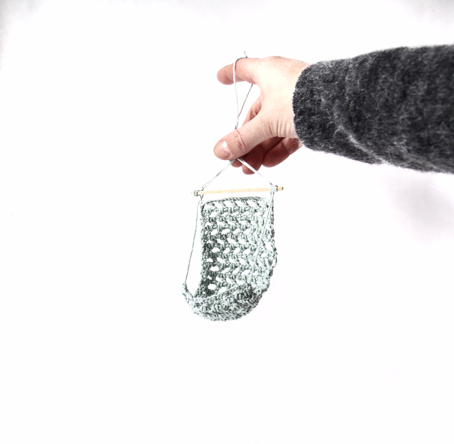 Haakpatroontjes voor het poppenhuis (pdf)