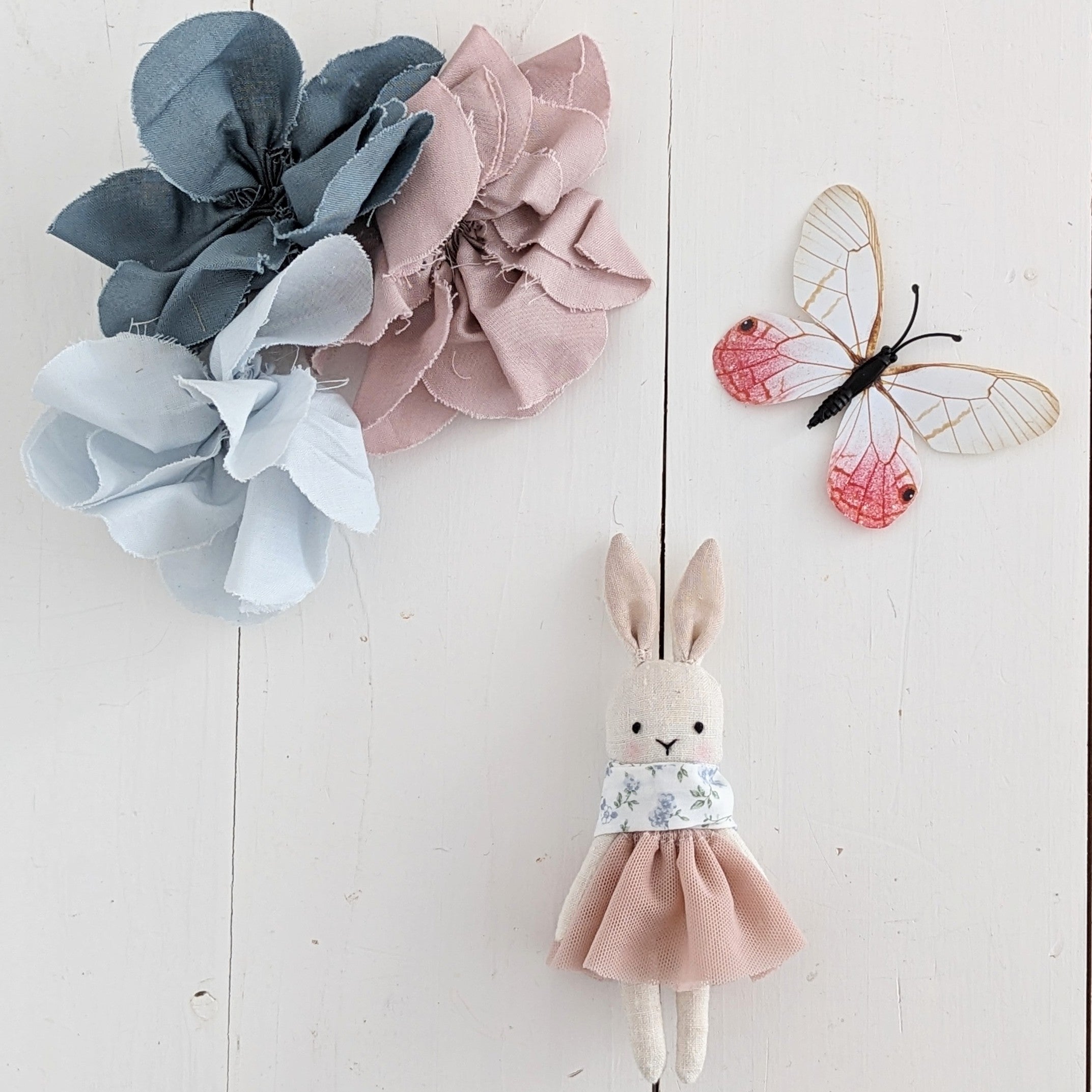 Bunny Dollhouse Dolly lightpink