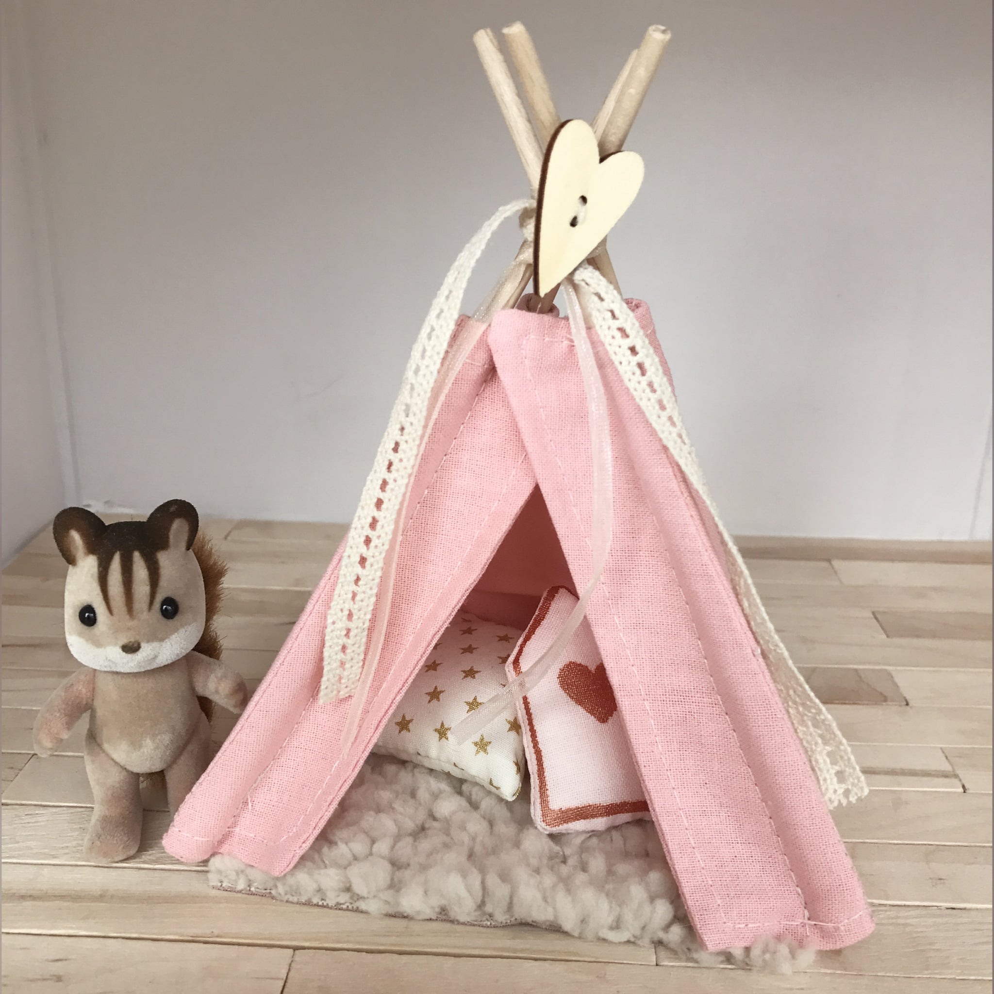 -Kussentje in de vorm van een huisje handgemaakt