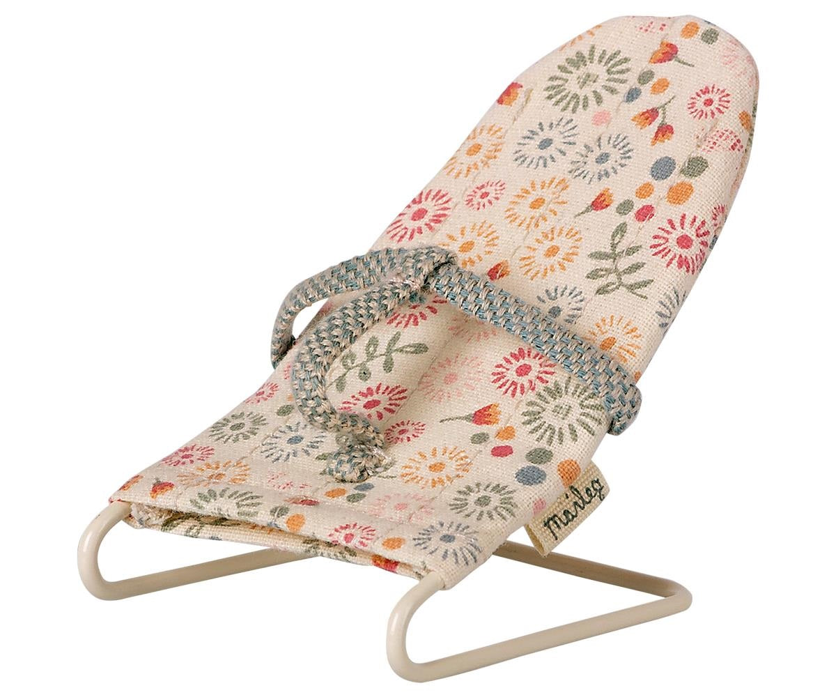 Maileg wipstoeltje voor My Babysitter (collection 2021)