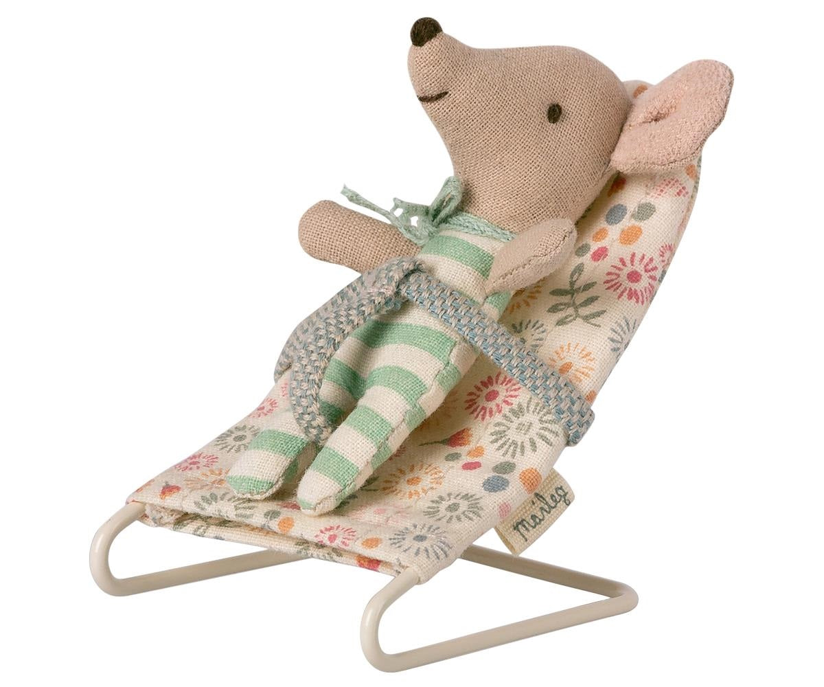 Maileg wipstoeltje voor My Babysitter (collection 2021)