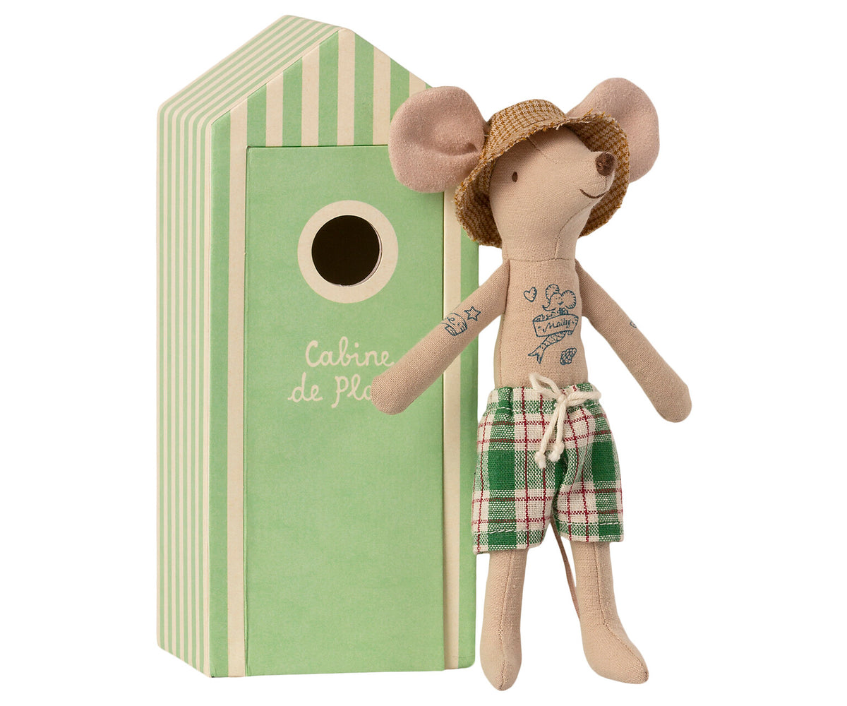 Maileg strand muis dad tattoo / beach mice dad in Cabin de Plage