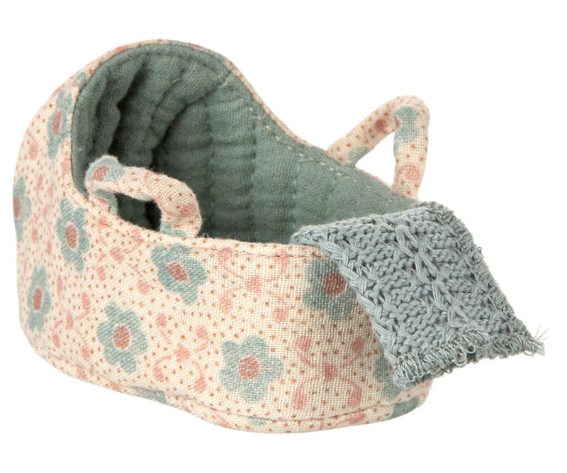 Maileg reiswieg voor baby Muis, blue