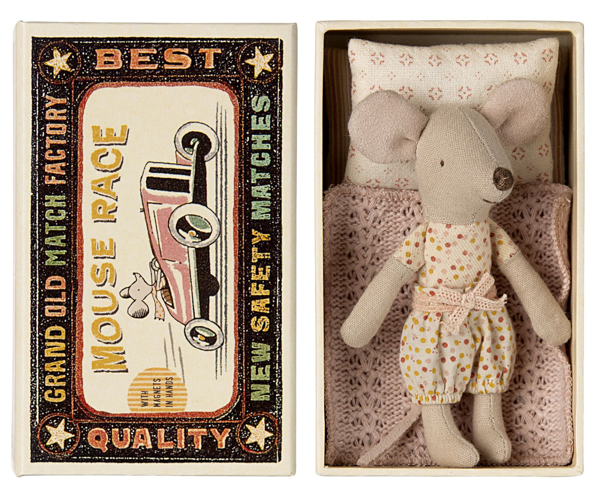 Maileg set little sister and suitcase clown