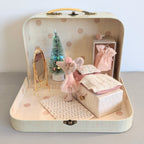 Maileg koffertje kerst met set ballerina in daybed voor Anne