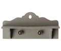 Maileg wandplankje / miniature shelf