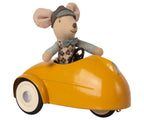Maileg Muis met auto en garage geel/ mouse with car and garage yellow