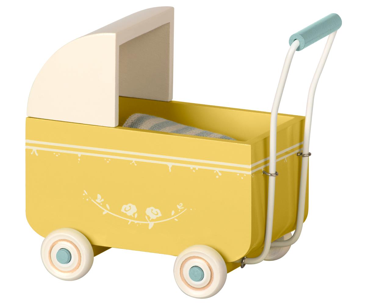 Maileg kinderwagen My geel/yellow pram