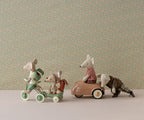 Maileg driewieler fiets voor muis in garagebox, koraal / abri a tricycle, mouse, coral