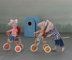 Maileg grote zus muis kleding en rugzak / clothes and bag, big sister mouse Old rose