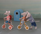 Maileg grote broer muis kleding en rugzak / clothes and bag, big brother mouse