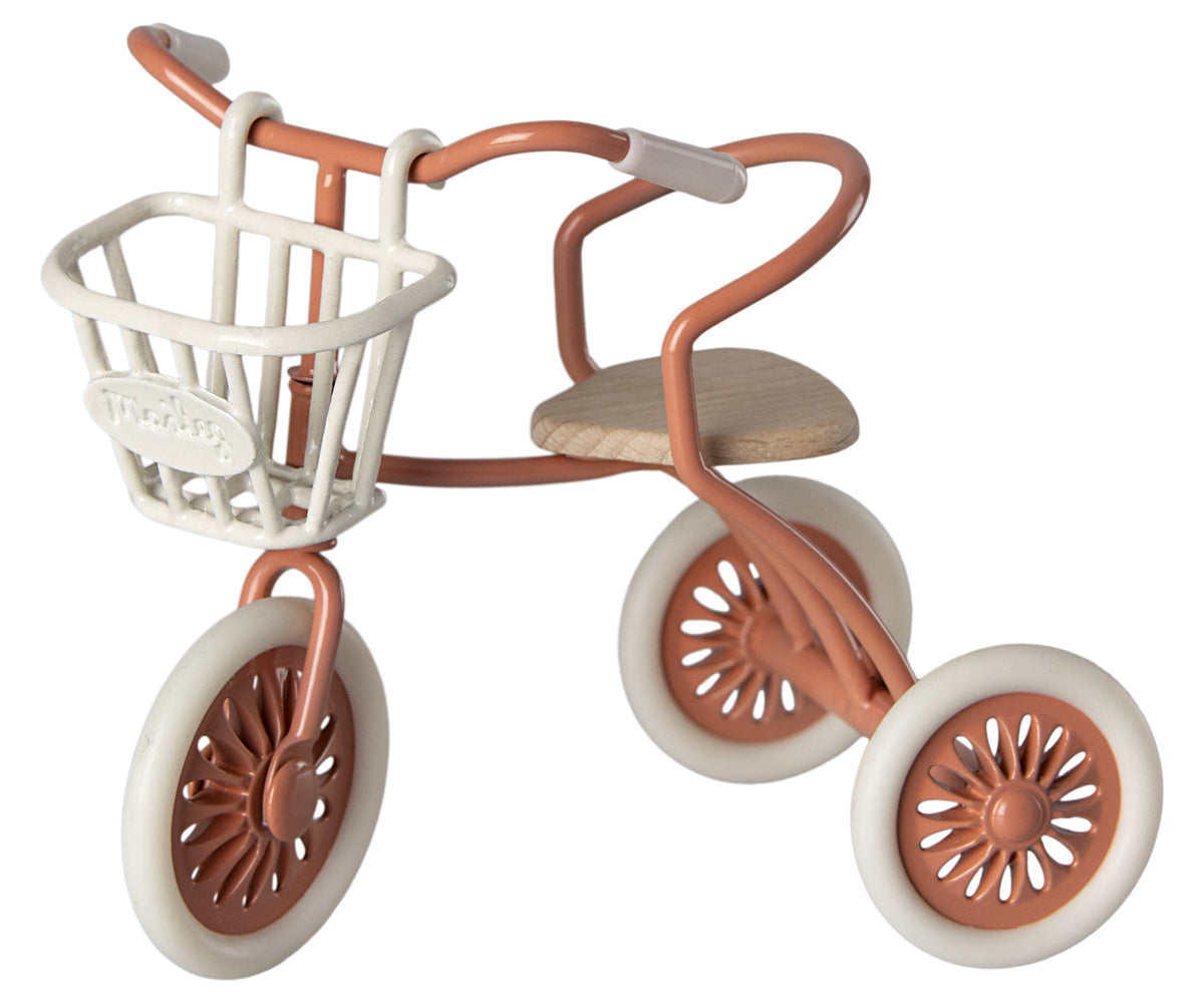 Maileg driewieler fiets voor muis in garagebox, koraal / abri a tricycle, mouse, coral