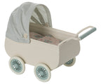 Maileg kinderwagen met babymuis