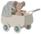 Maileg kinderwagen met babymuis