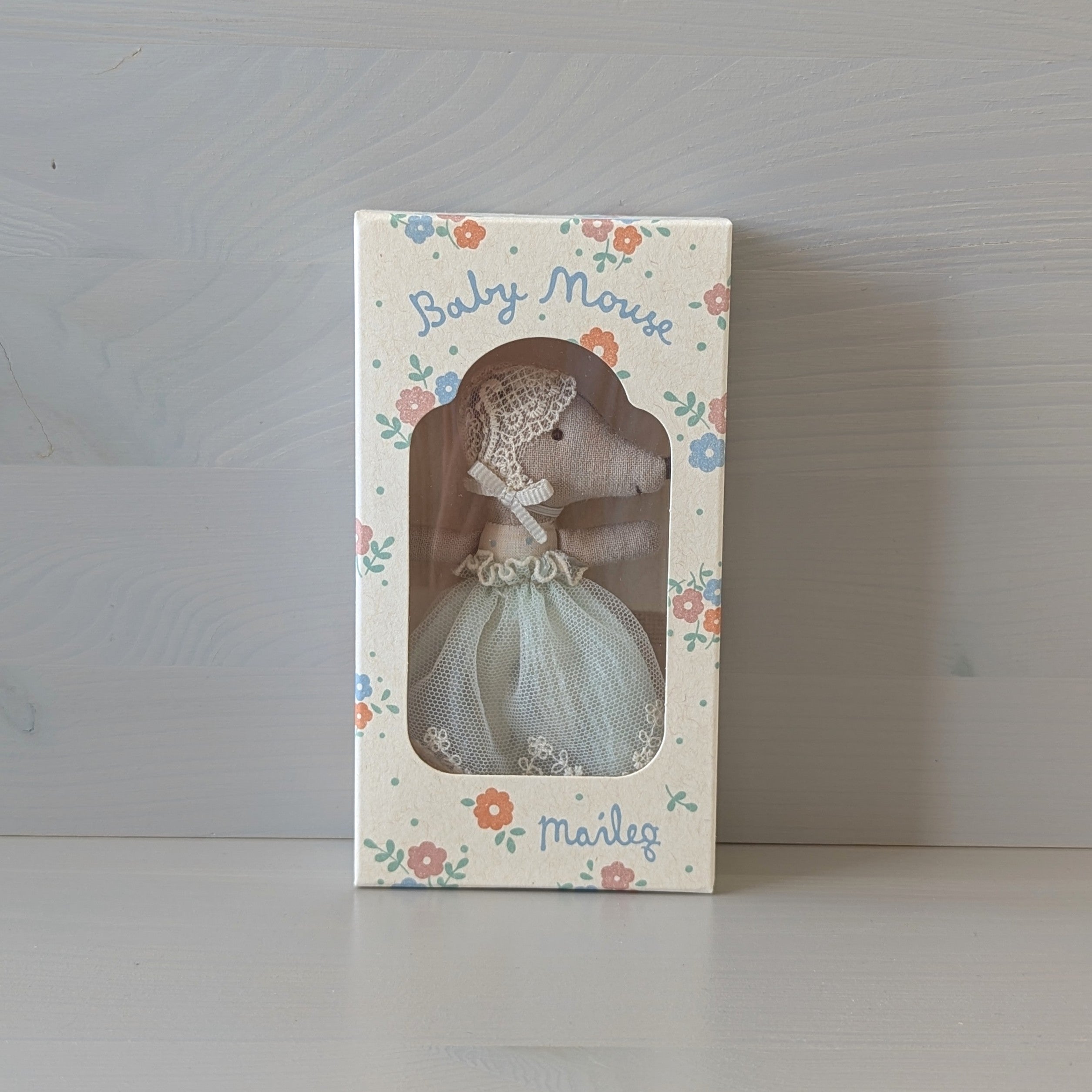 Maileg baby muis in jurk - mint verpakking
