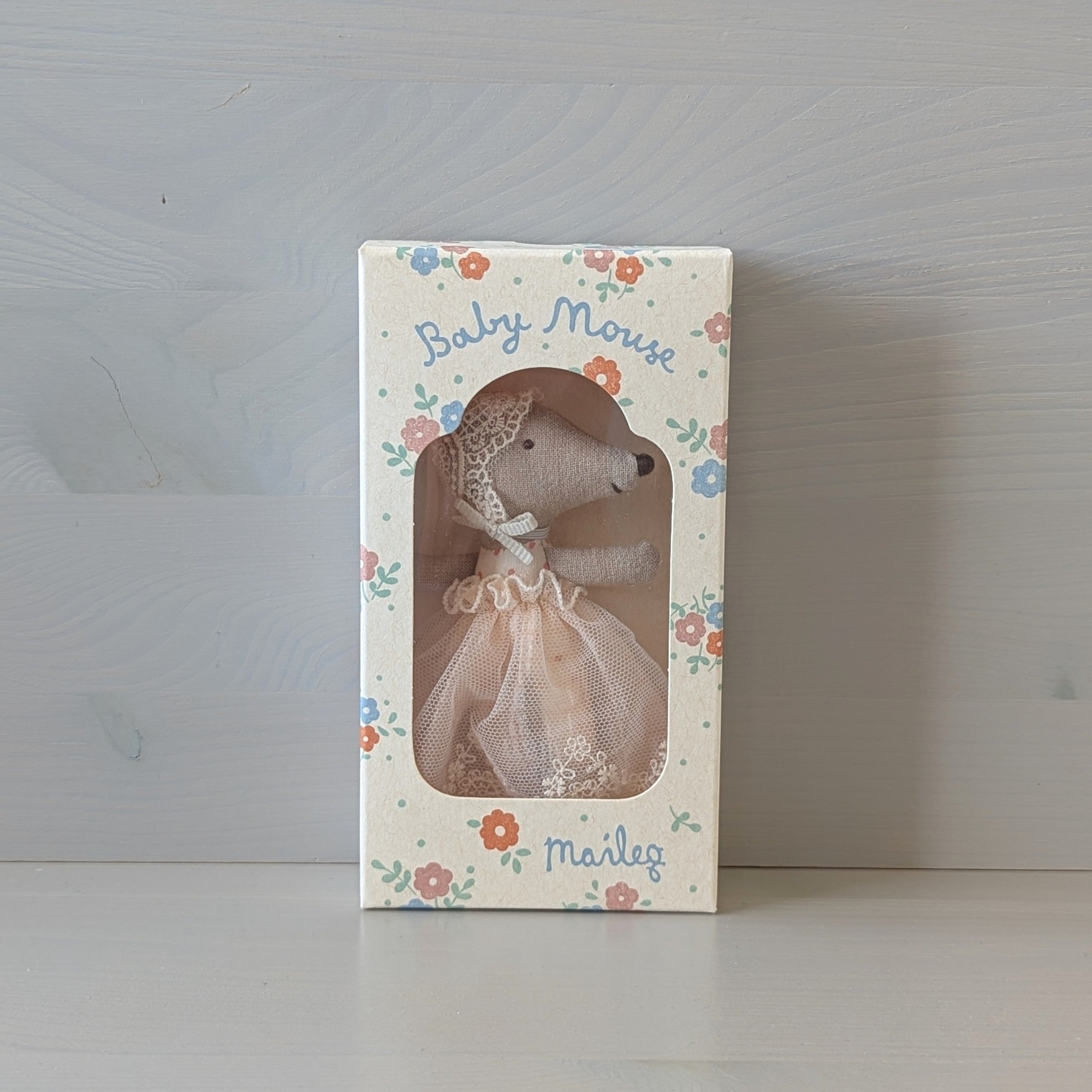 Maileg baby muis in jurk - poederroze verpakking