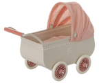 Maileg kinderwagen voor muis, koraal