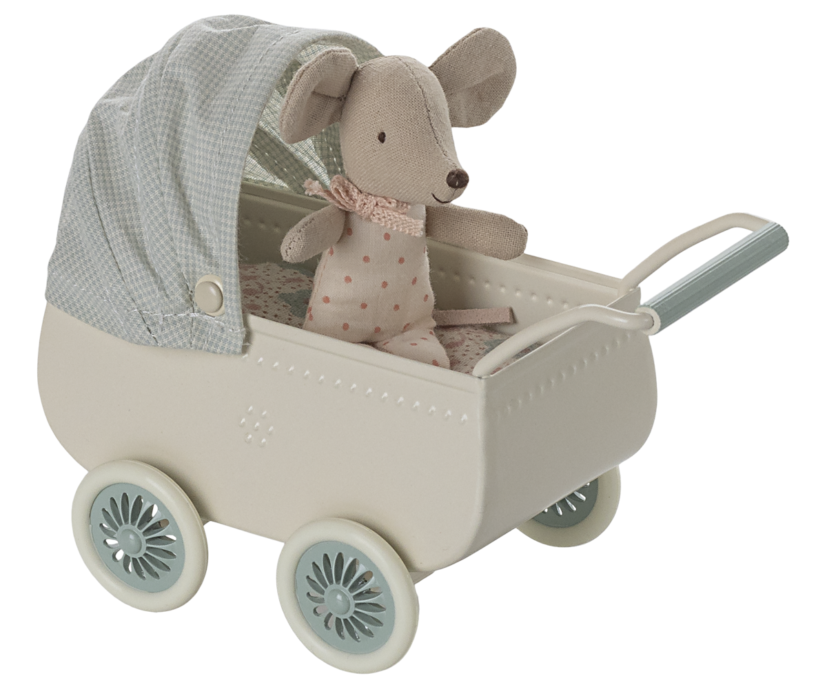 Maileg kinderwagen met babymuis