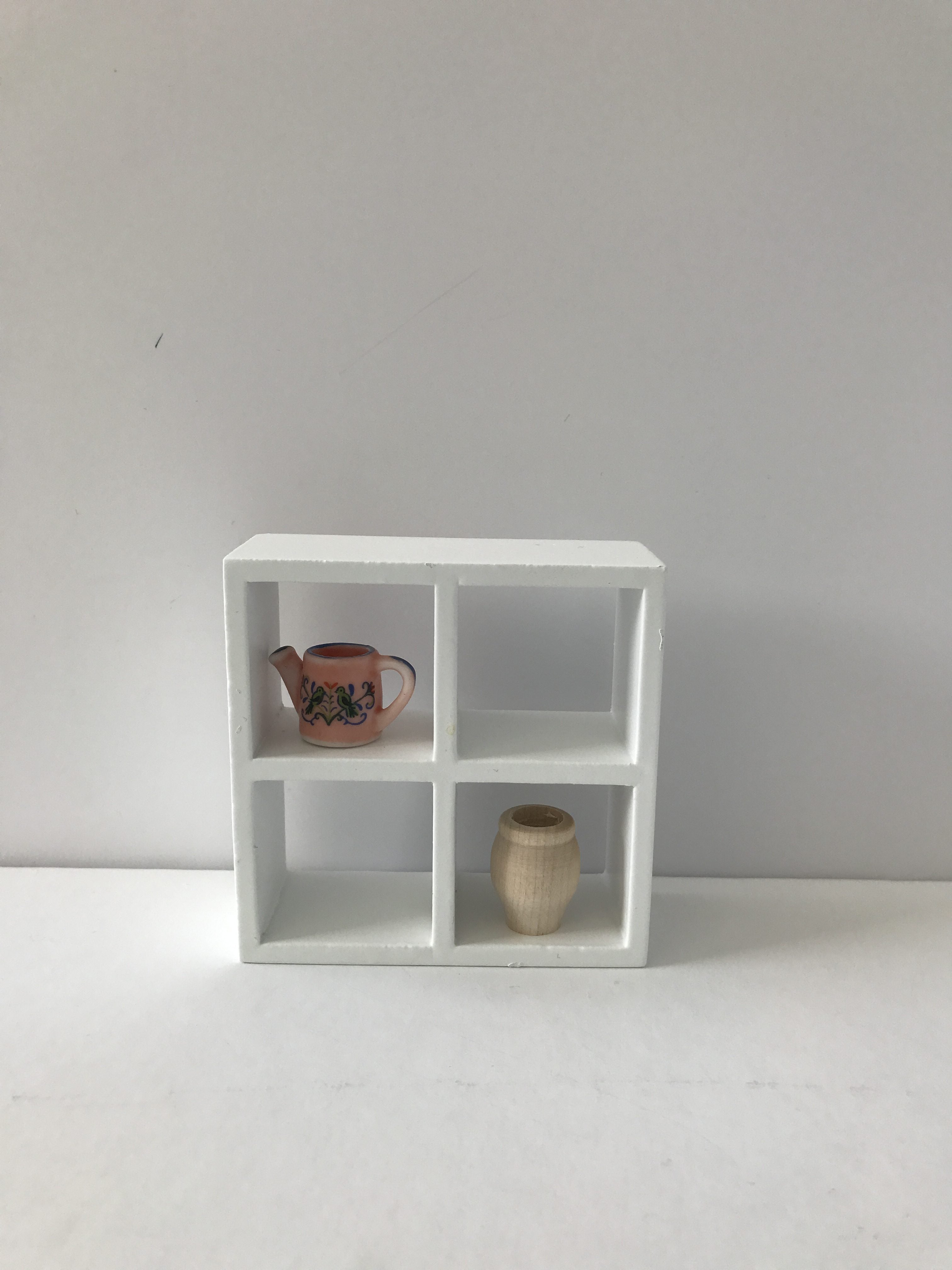 Modern strak vierkante kast met 4 vakken (afgekeurd)