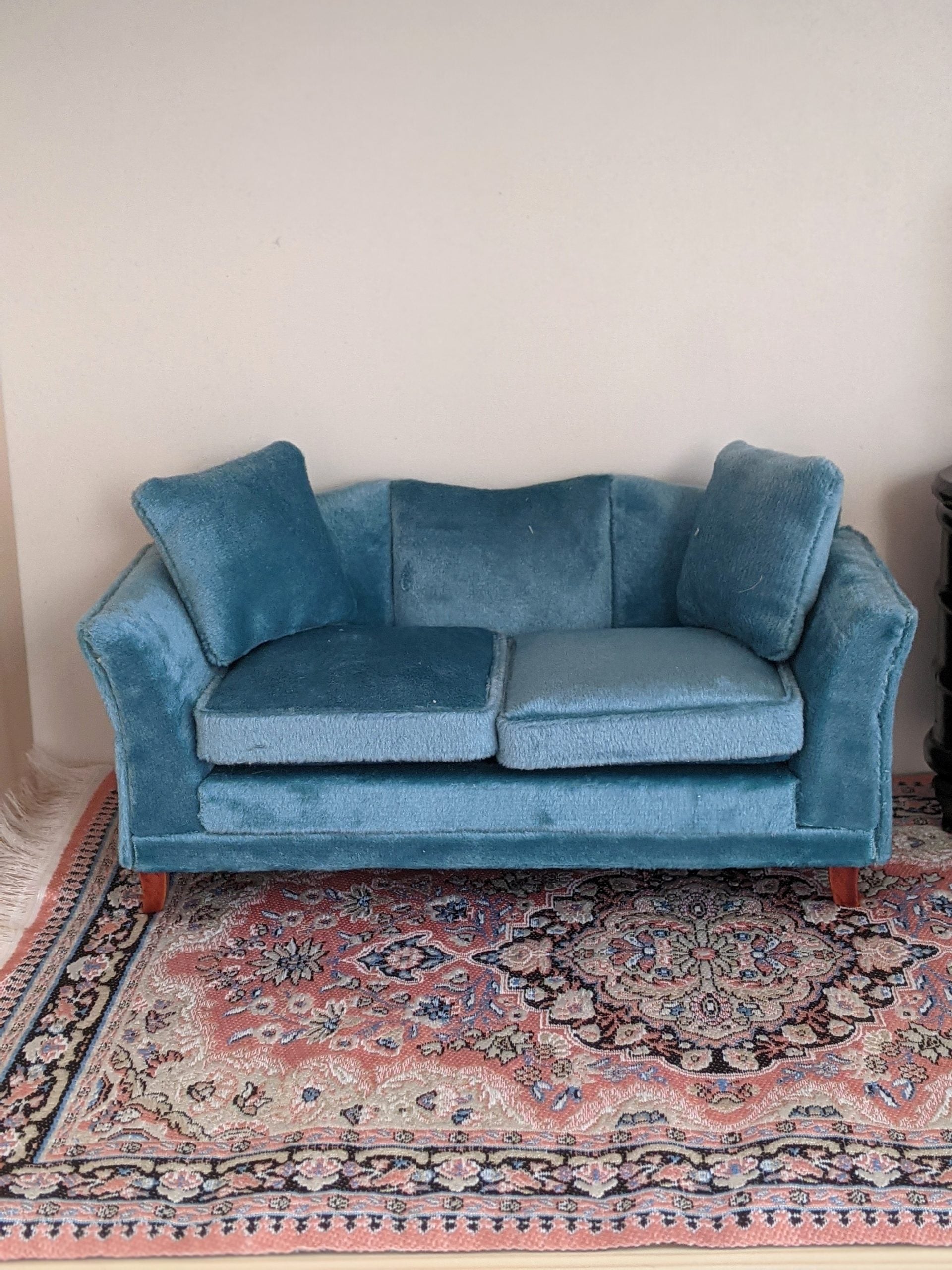 Modern ingericht poppenhuis compleet inclusief Maileg