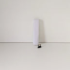 Witte strijkplank met strijkijzer (laatste)