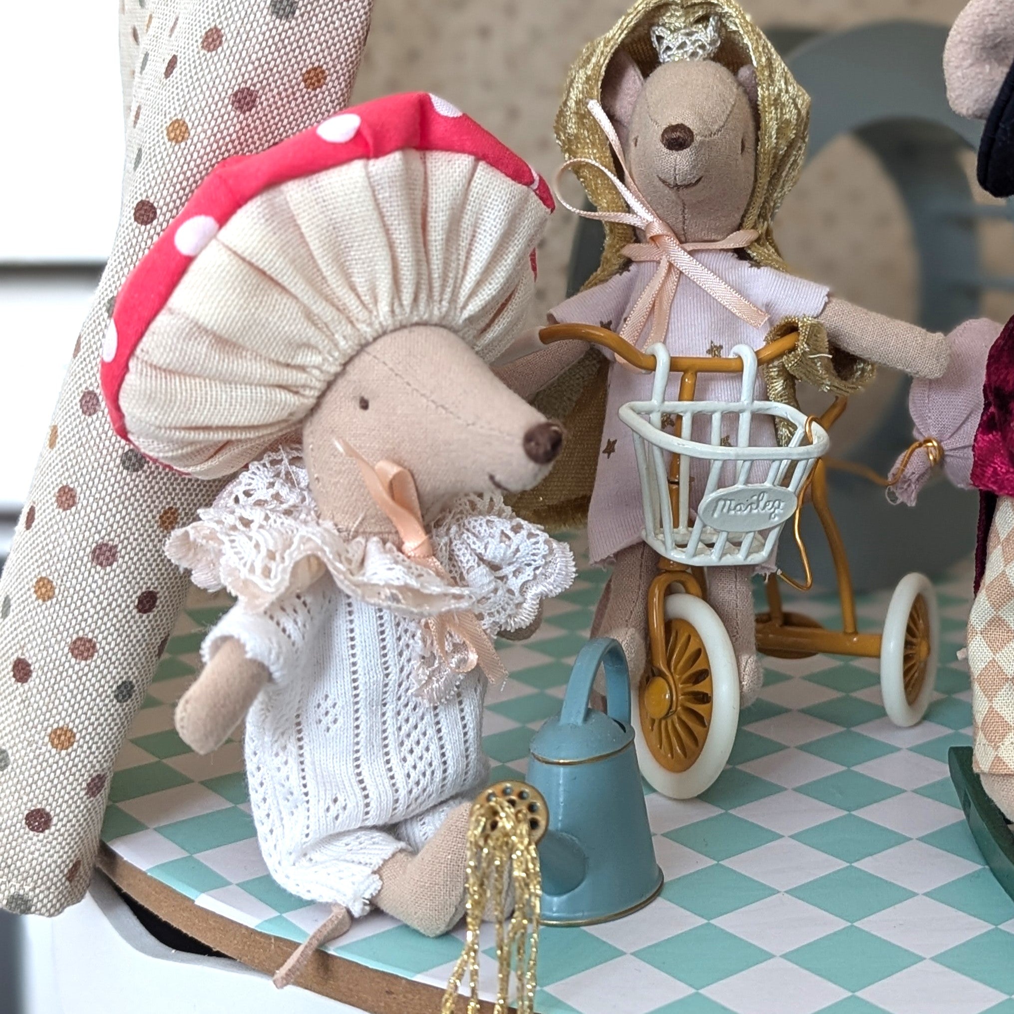 Die Mäuseparade – Verkleiden & Fantasieren Niederländisch | Schnittmuster (PDF)