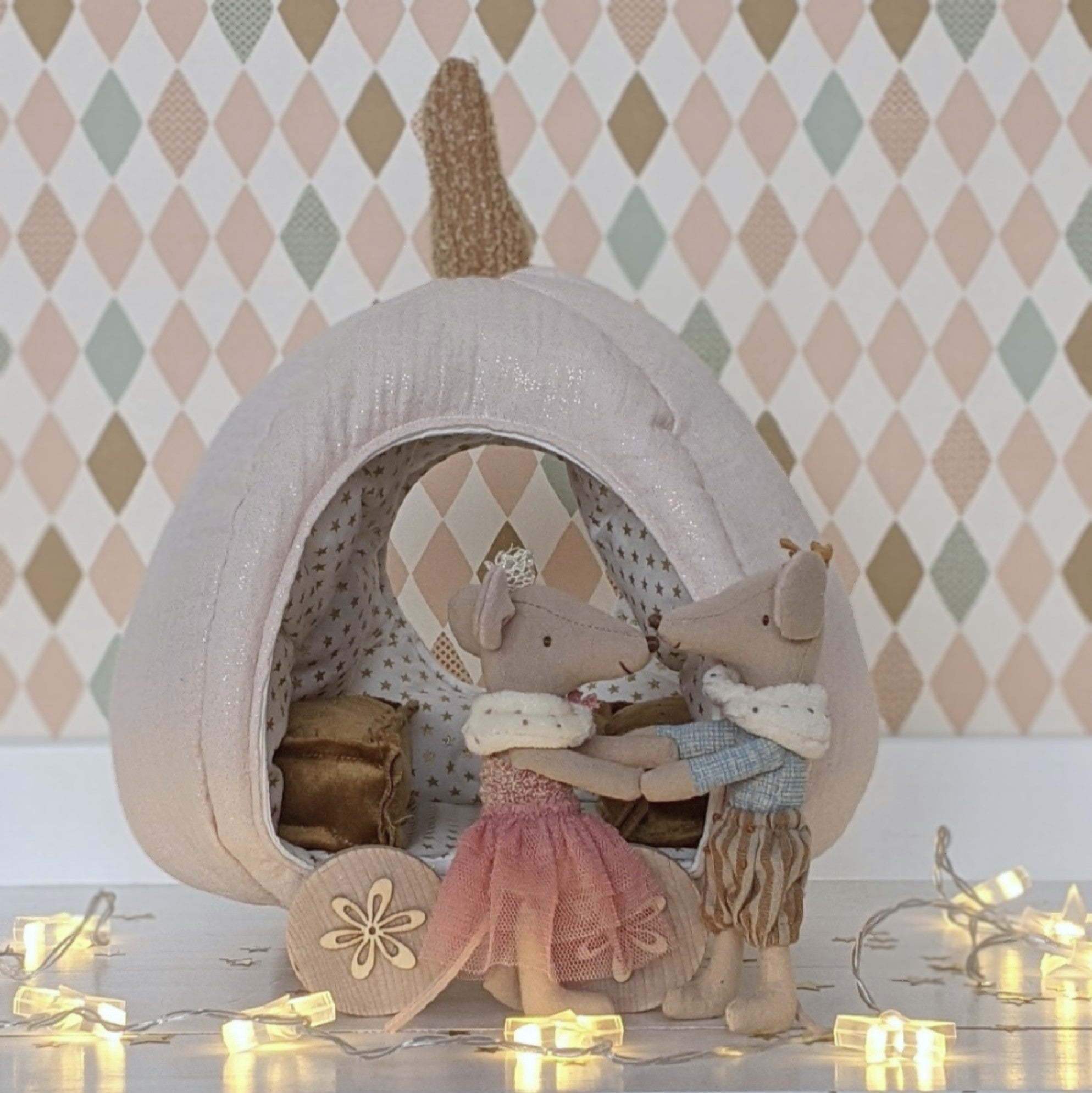 Skattich pumpkincarriage pattern and instructions English (pdf)