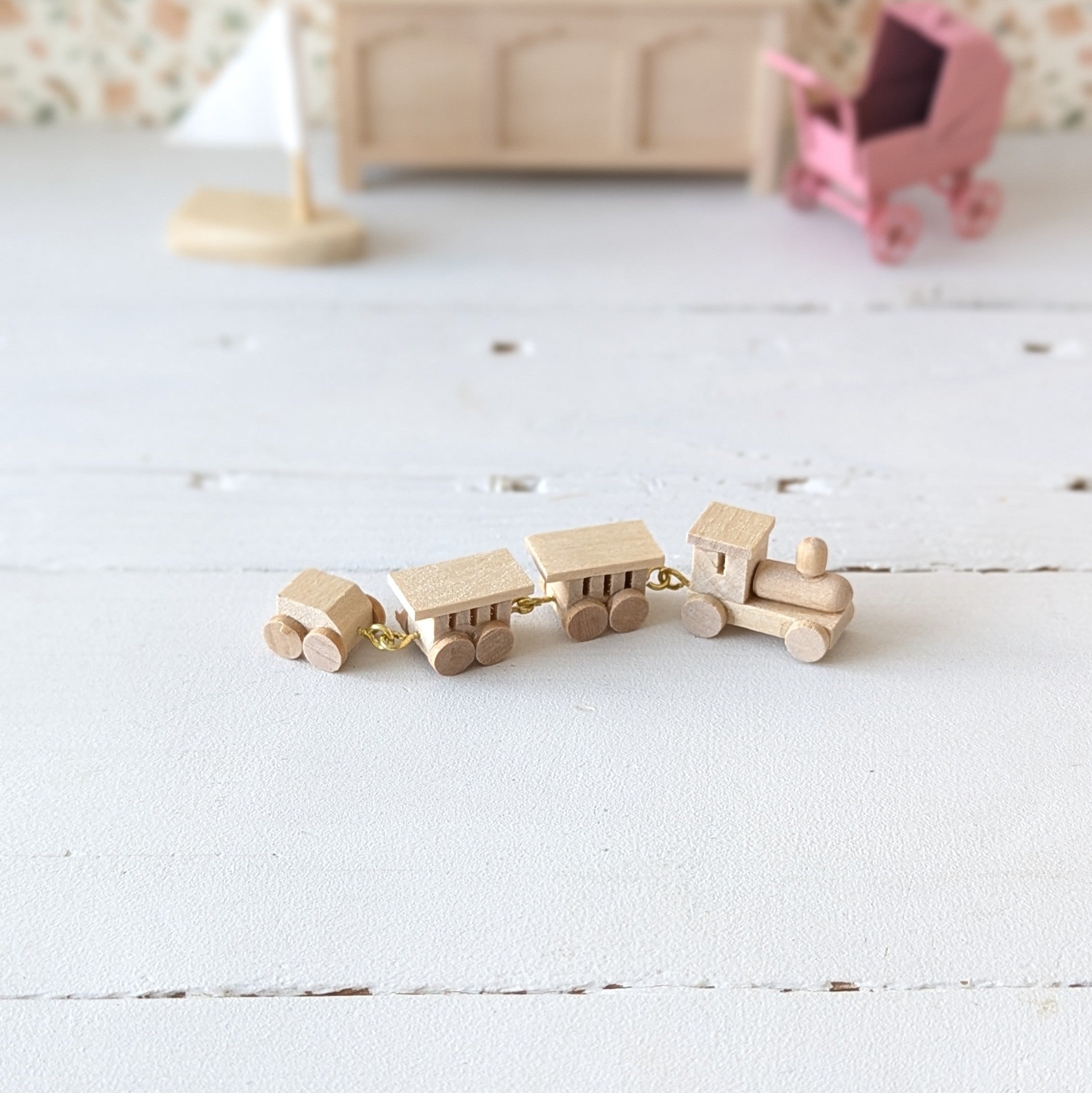 Miniatuur houten trein