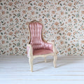 Roze stoel