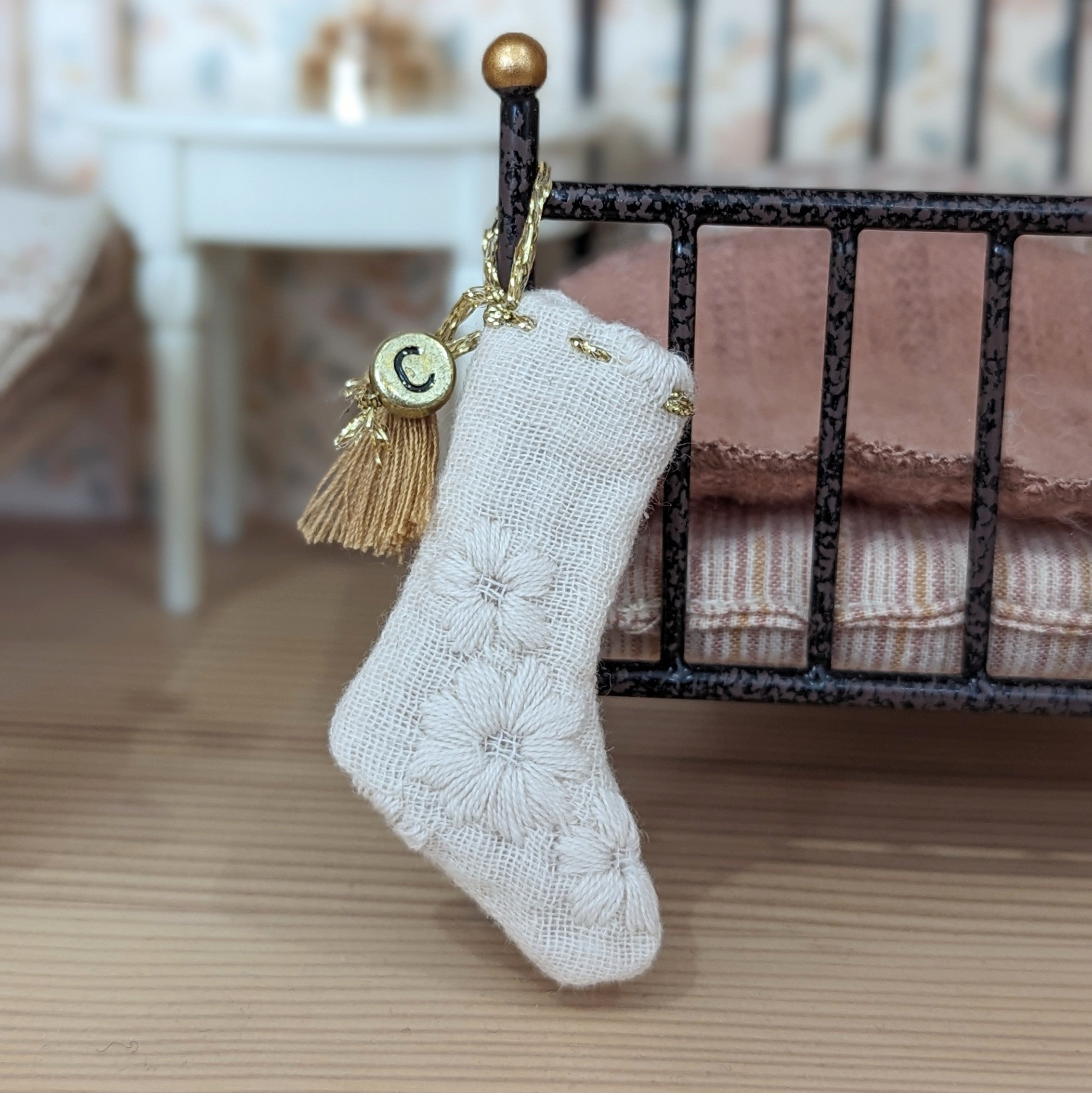 Kerst stocking geborduurd met letter naar keuze