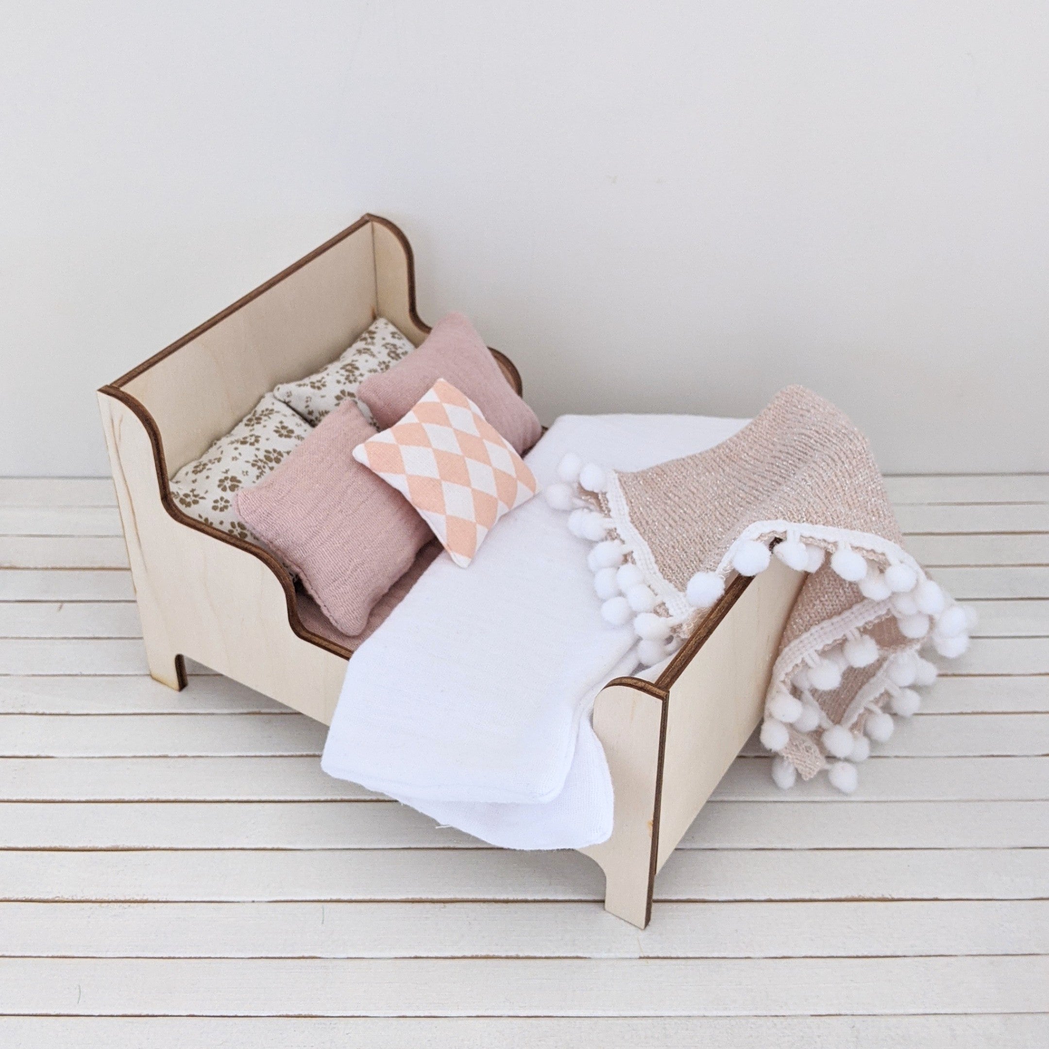 Tweepersoons bed hout, zelfbouwpakketje