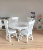 -Modern compleet ingericht poppenhuis voor Angela