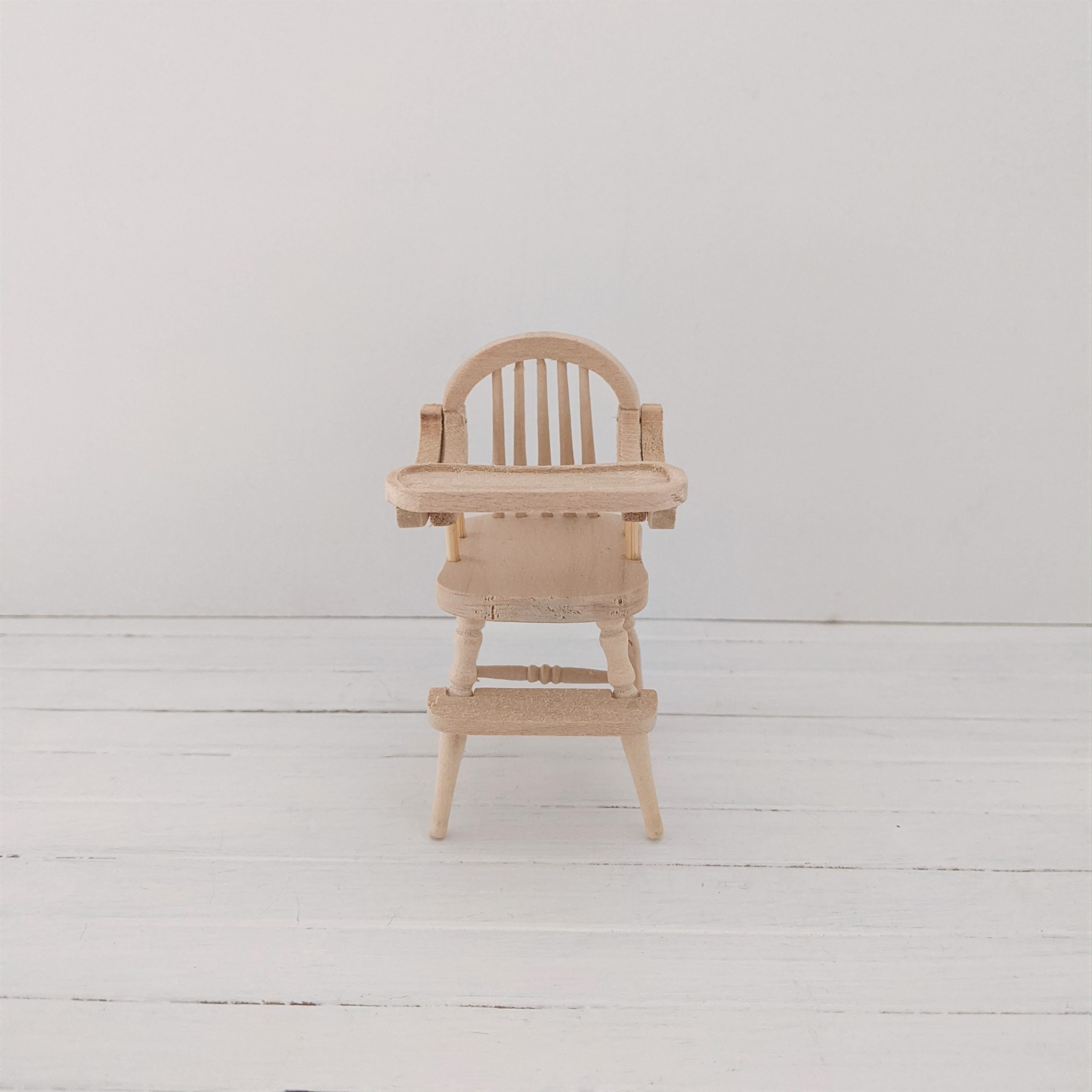 Kinderstoeltje naturel hout