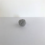 -Knoopkussen voor het poppenhuis handgemaakt