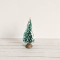 Kerstboompje met sneeuw