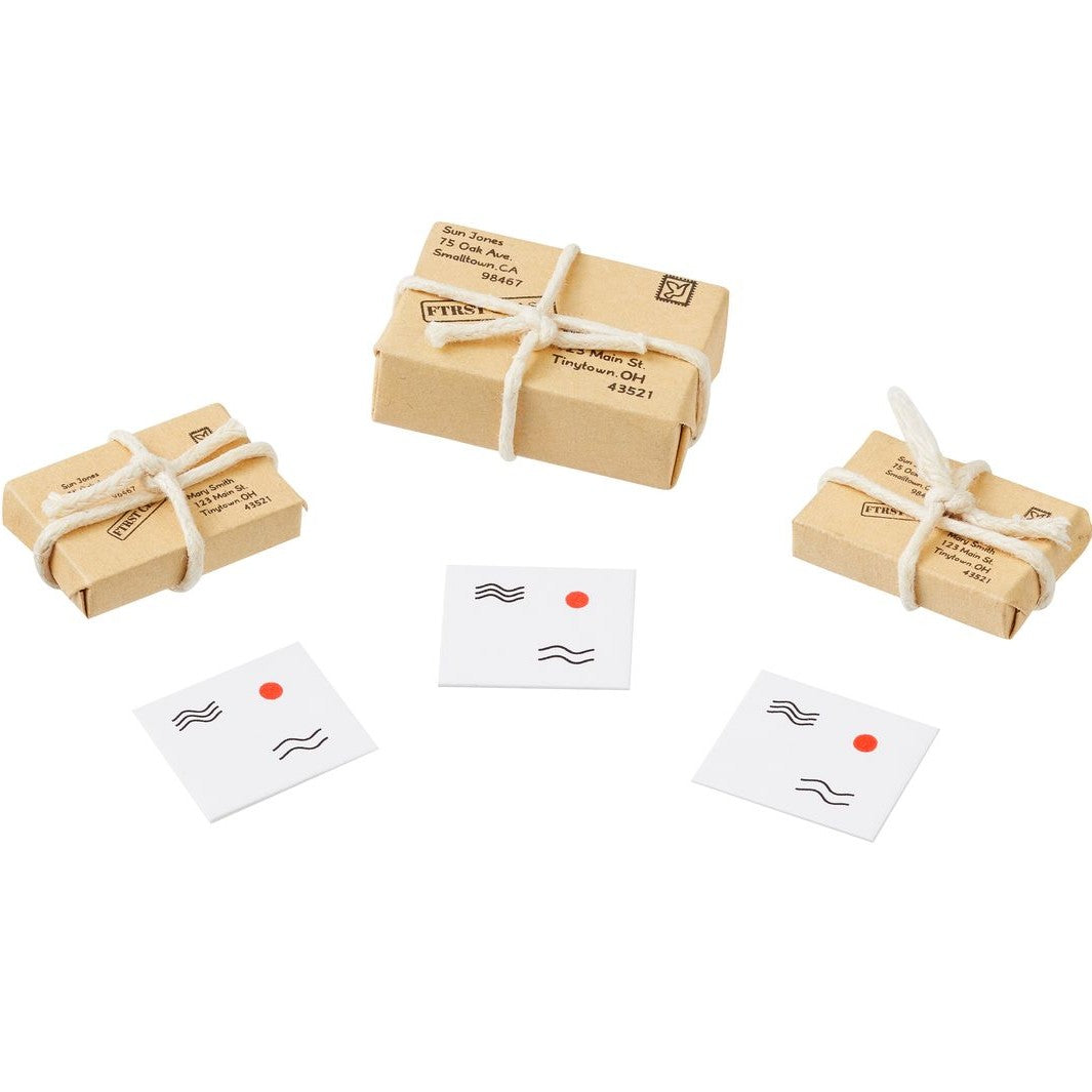 Post voor het poppenhuis