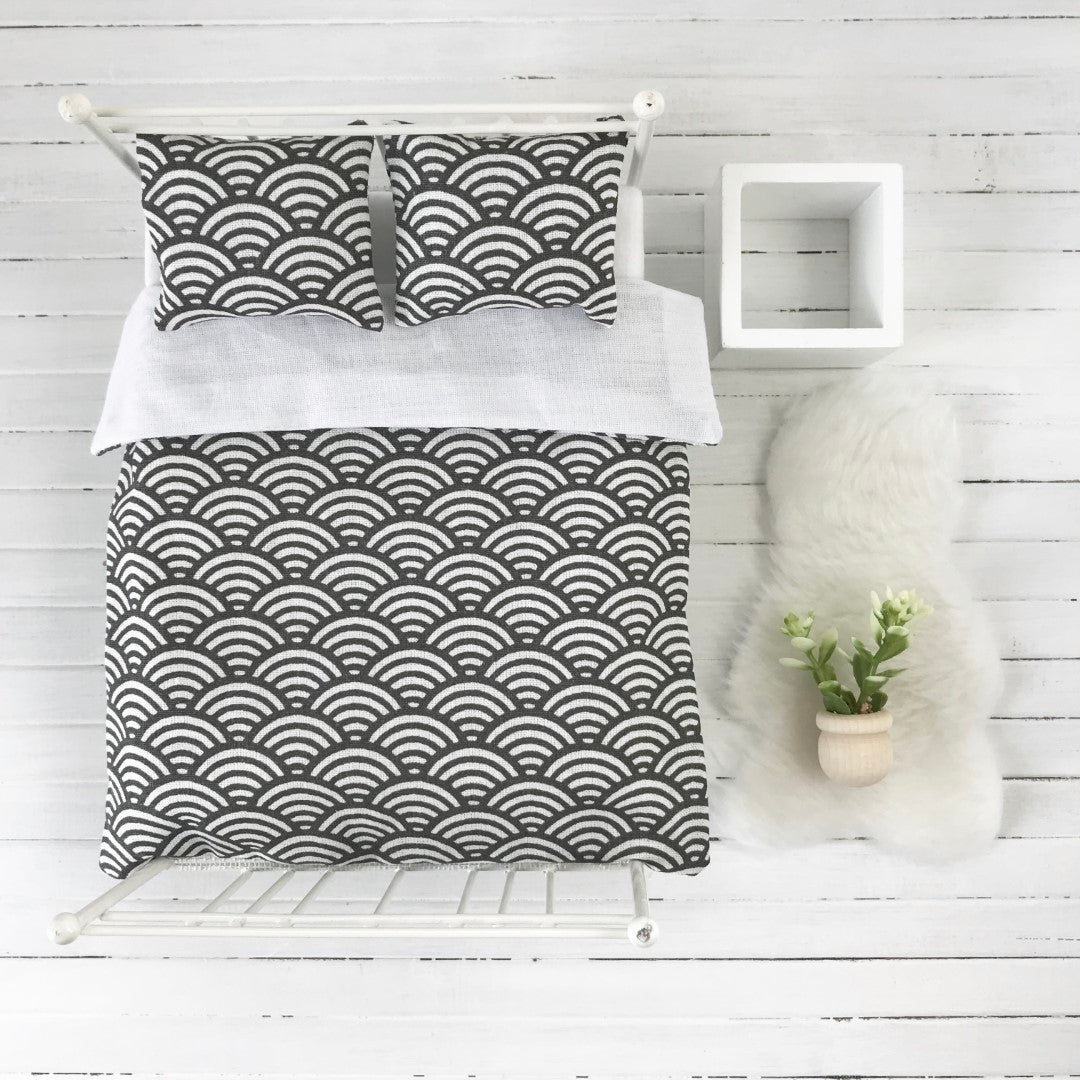 Dekbed zwarte boogjes/golfjes (zonder kussentje)