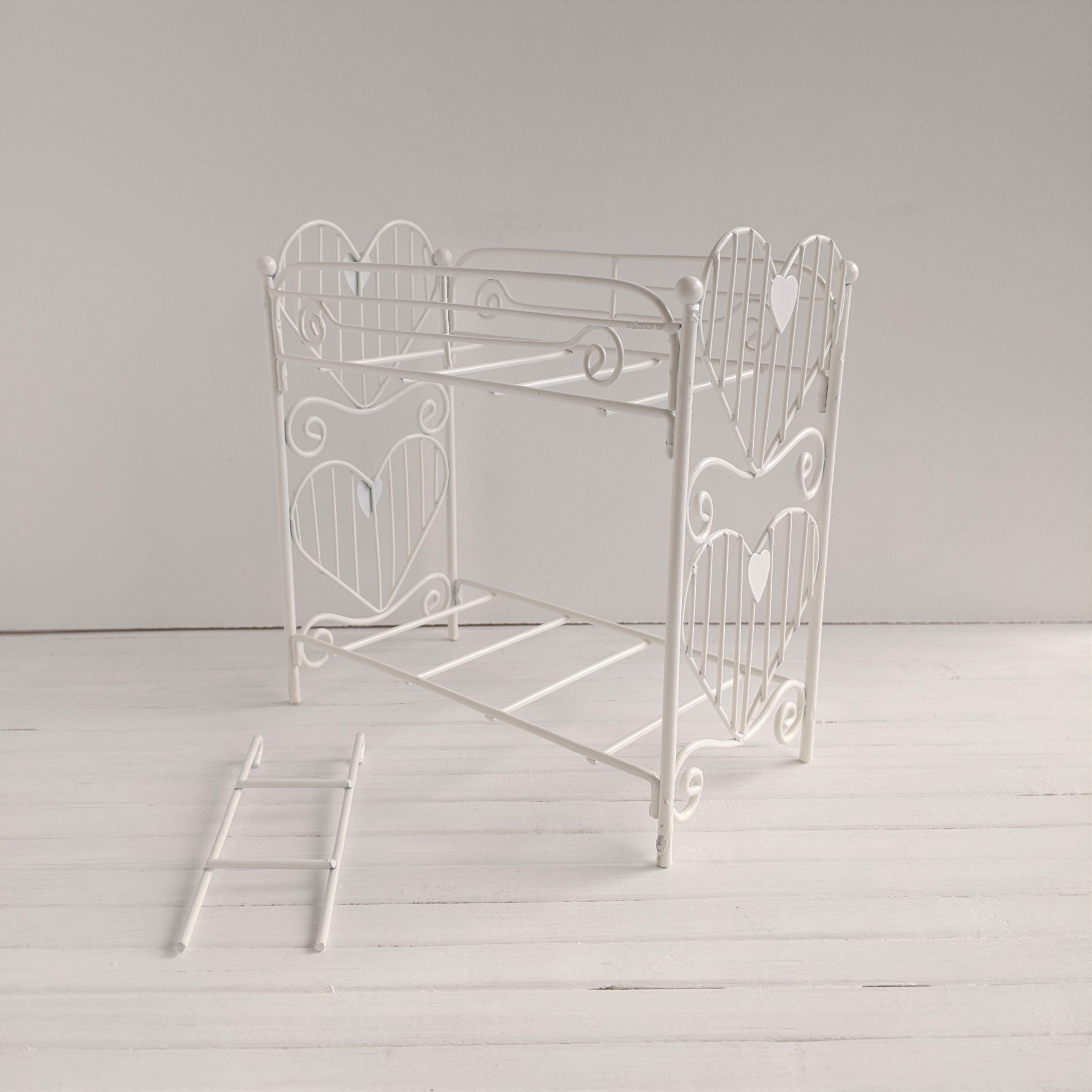 Metal bunk bed white